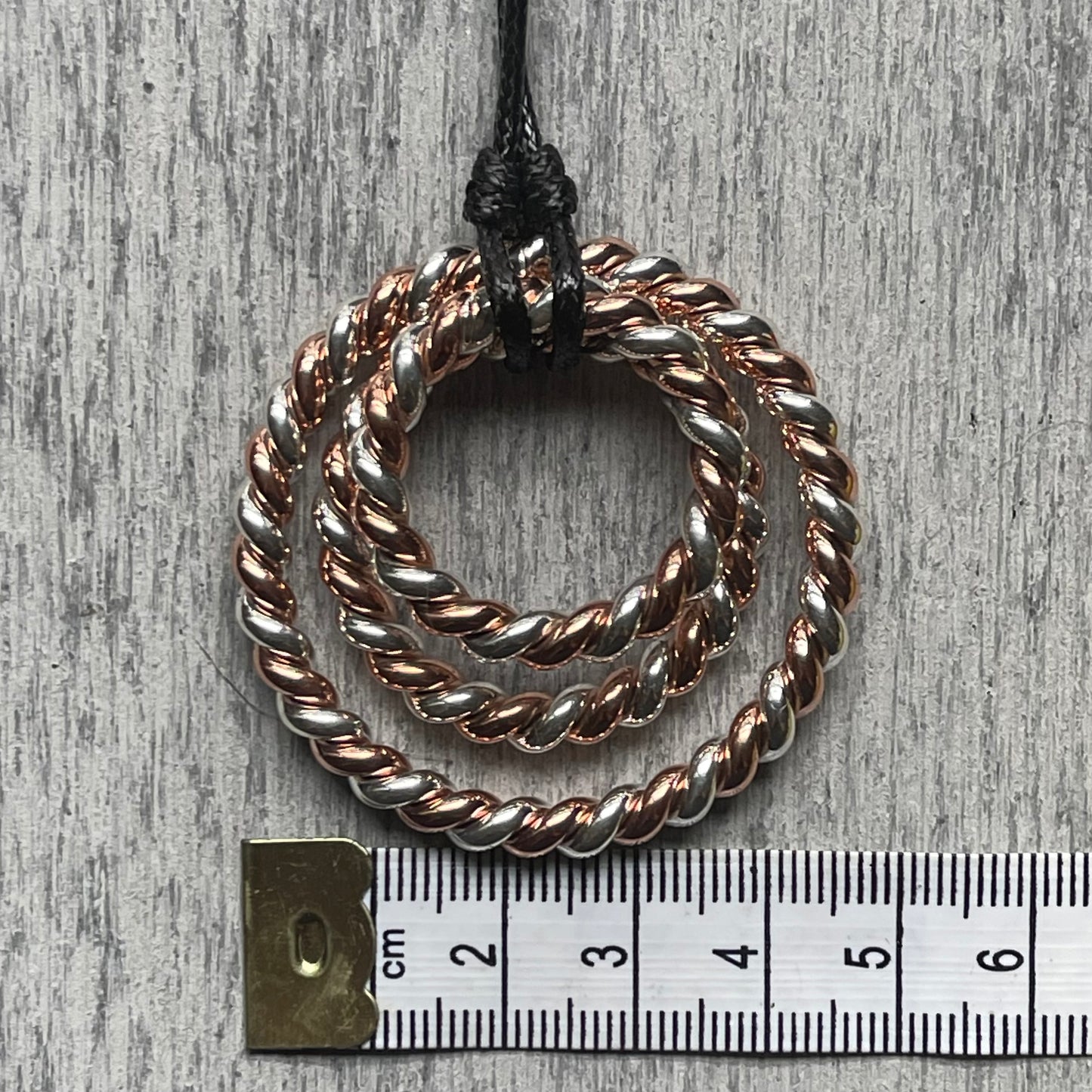 Hybrid Single Twist Trinity